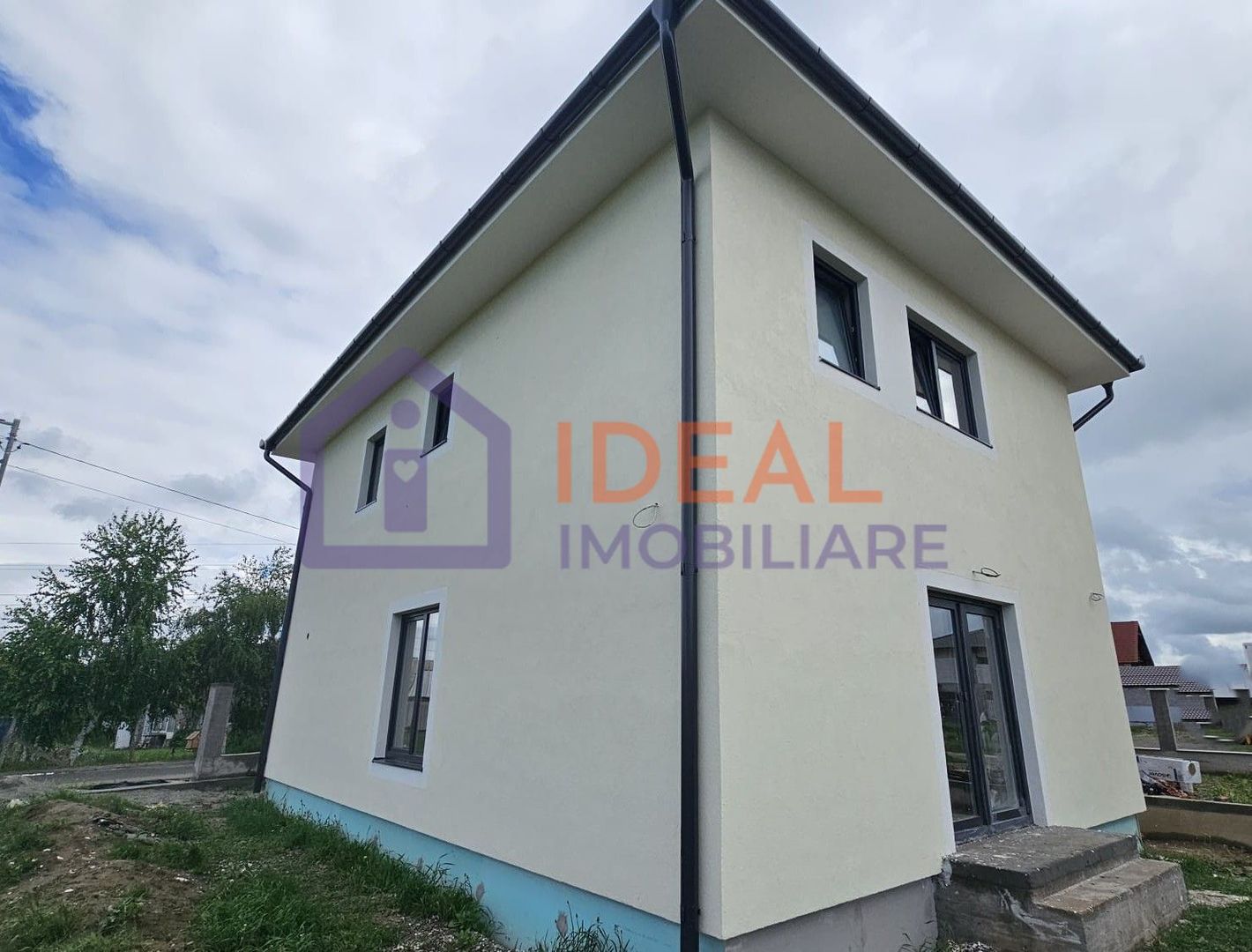 Casa Individuala cu 4 camere si gradina, in Cristian - Poză 2