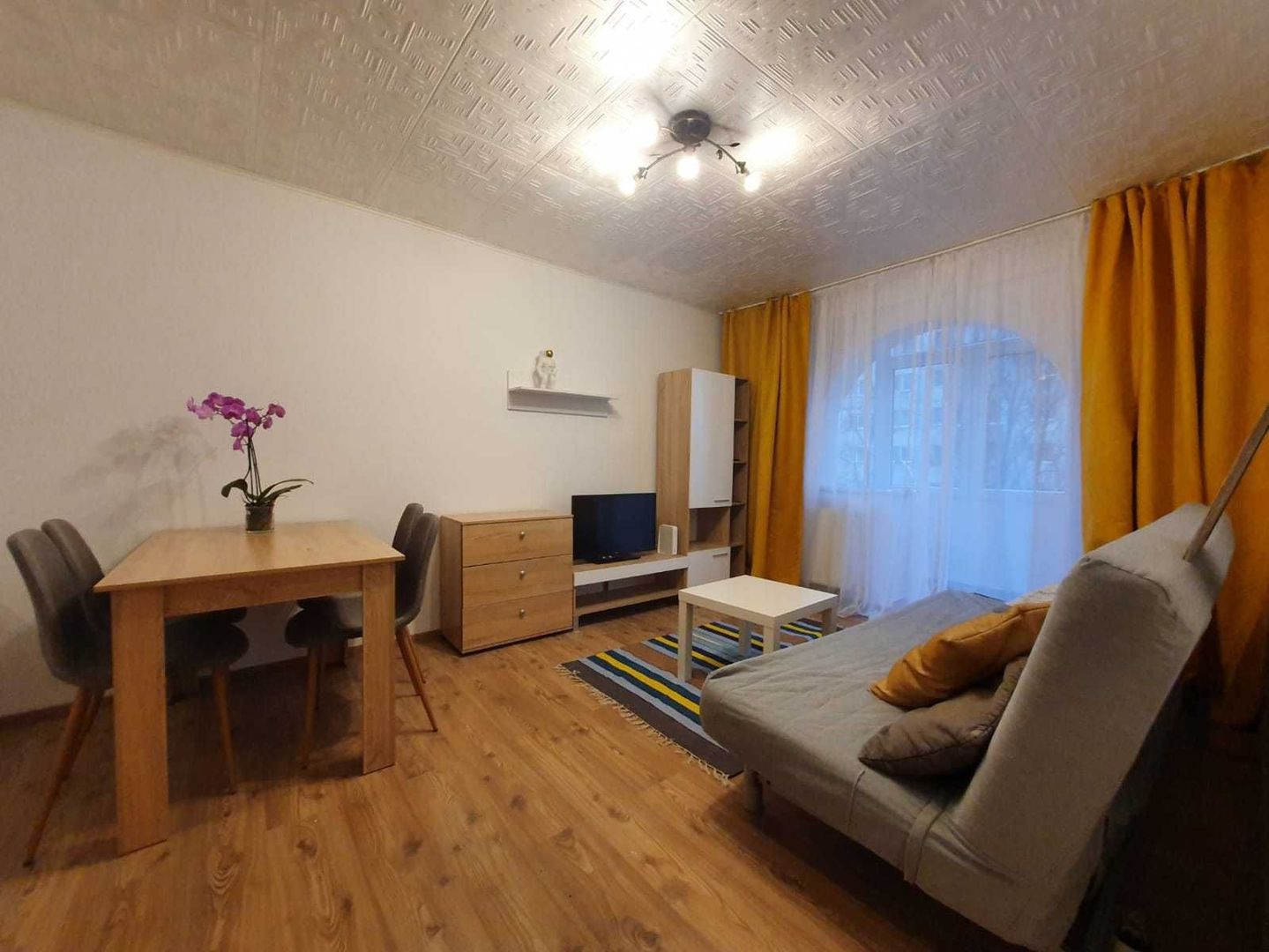 Proprietar apartament 2 cam decomandate Dr.Taberei,renovat total - Poză 1