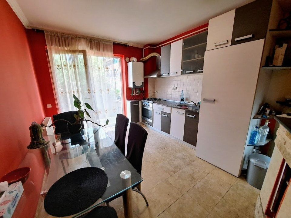 Apartament 2 camere spațios + parcare in Zona Florilor-Floresti - Poză 7
