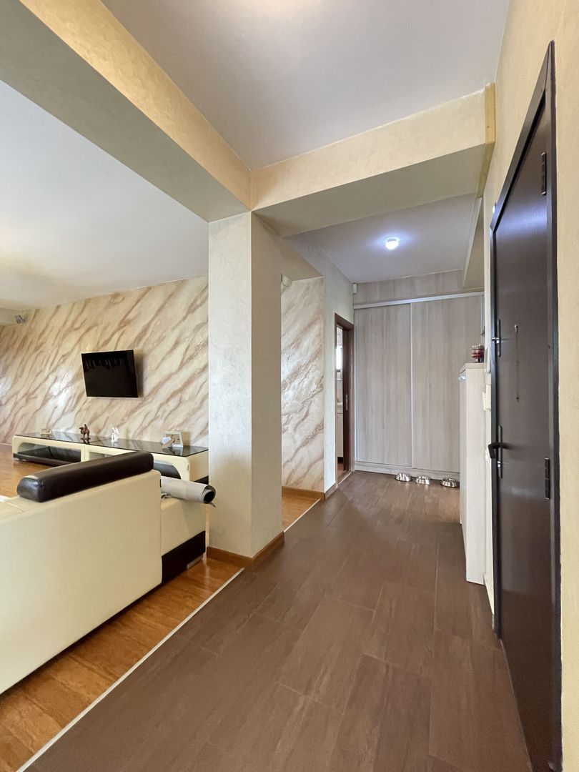 ANDRONACHE - Mentiunii | 3 camere 120mp + terasa 110mp bloc 2009 - Poză 8