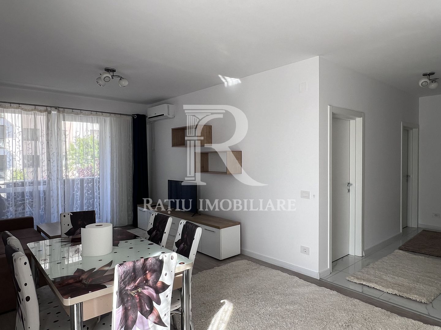 Apartament cu 3 camere | Etaj 1 | Prima Universitatii | Oradea - Poză 2