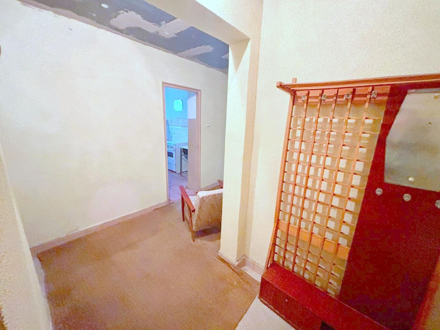 Exclusivitate - Apartament 2 camere în Micro 17, parter, de renovat - Poză 1