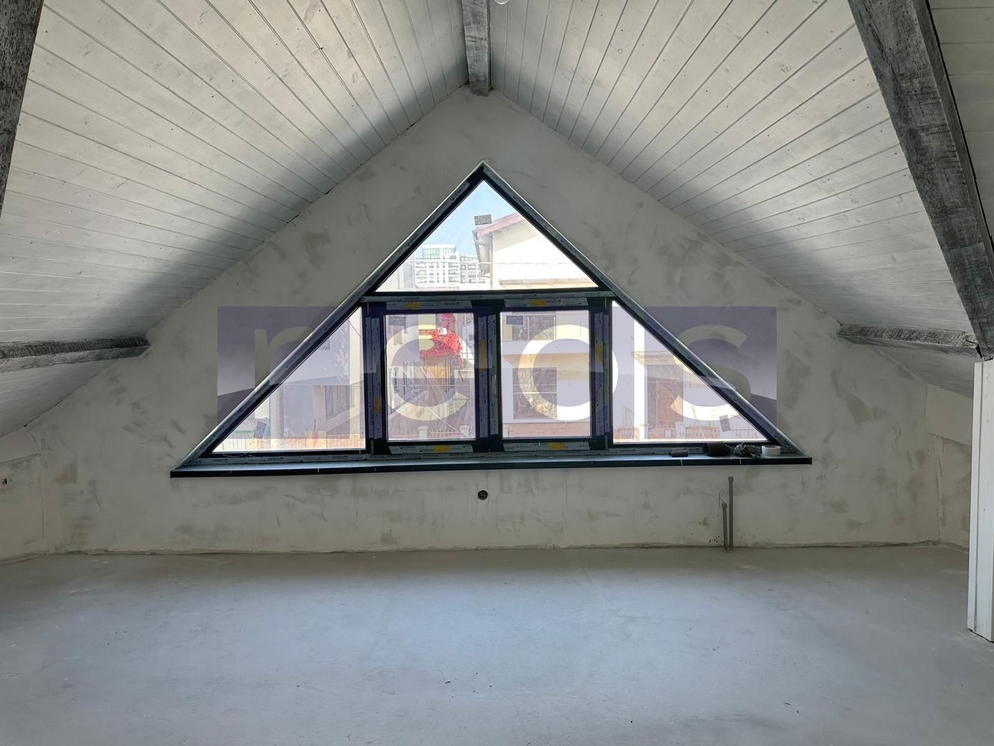 Vila 4 camere | Curte |  Zona Barbu Vacarescu  | Loc de parcare | - Poză 22