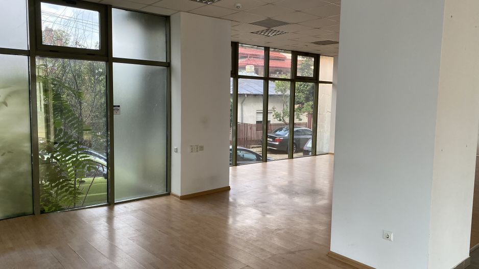 Cladire de birouri Giurgiu - Poză 4