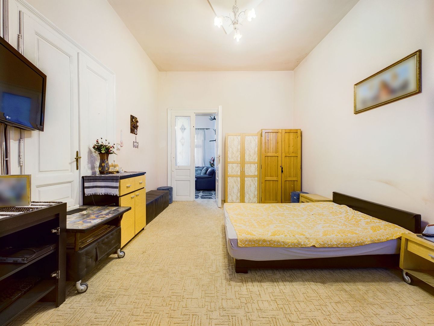 Casă cu 8 camere zona Aradul Nou - Poză 2