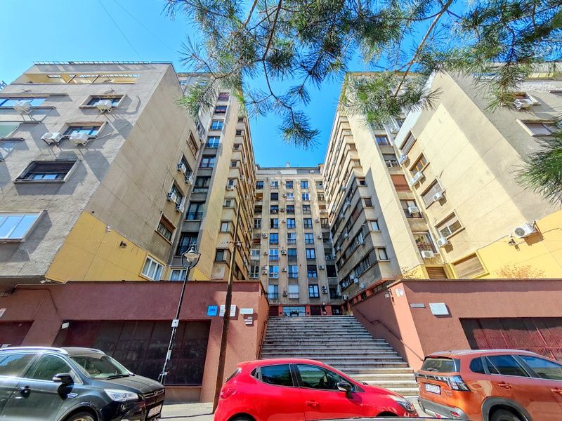 Apartament de lux cu vedere panoramica - Str. Vasile Conta - Poză 41