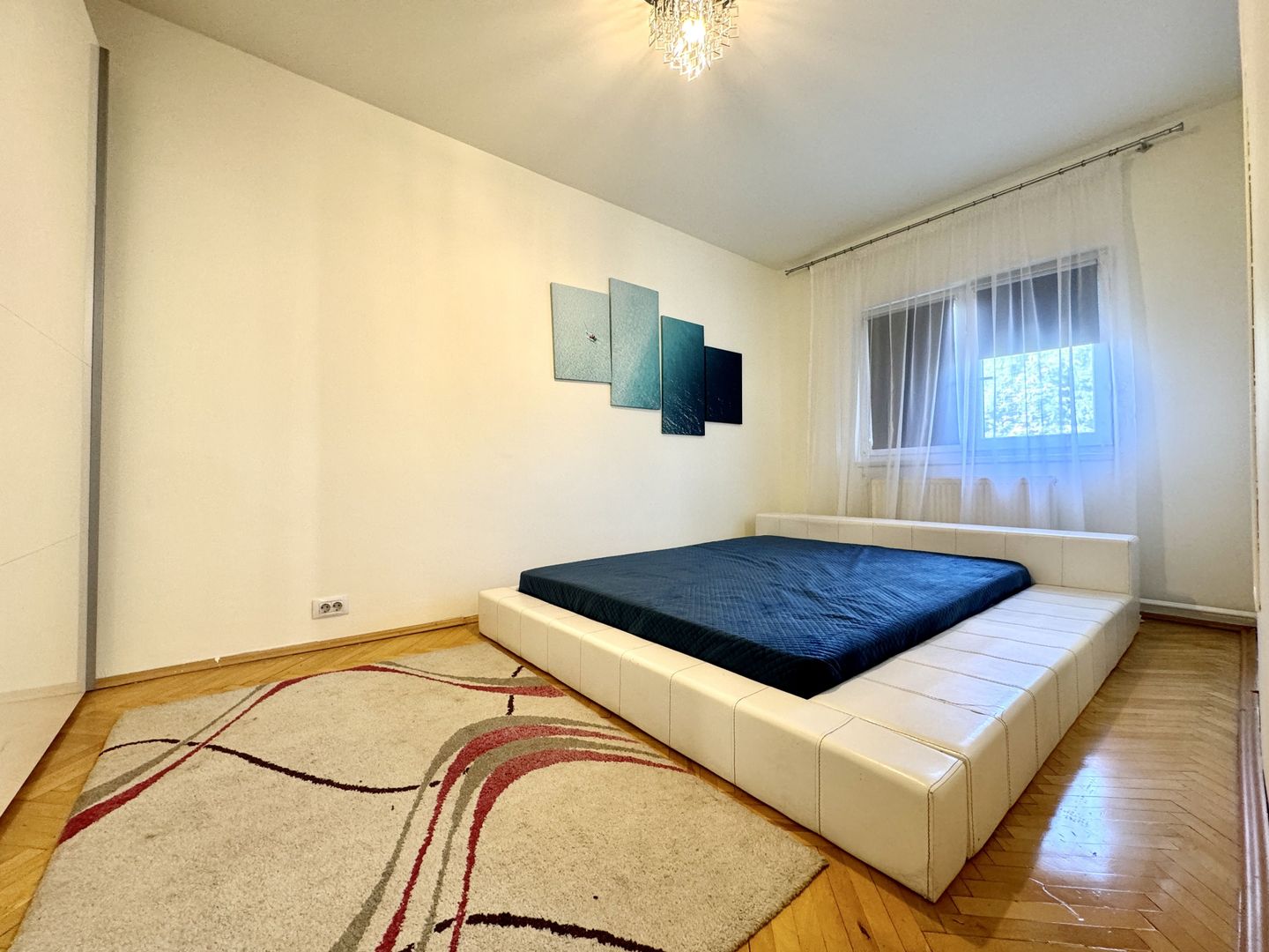 Apartament 3 camere, modern, cu terasa,  in zona Centrala-Universitate - Poză 6