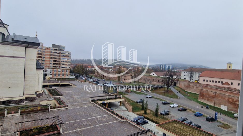 Apartament 4 camere | Ascensor | Centru Civic | 112 mp Utili | Oradea. - Poză 18