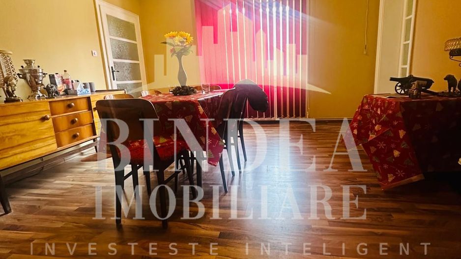 Casa pe principala in Giarmata  737mp teren - Poză 5