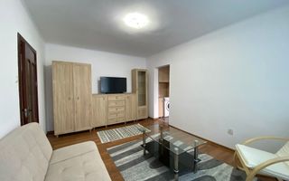 Apartament cu 2 camere, cu view superb, situat central - Poză 1