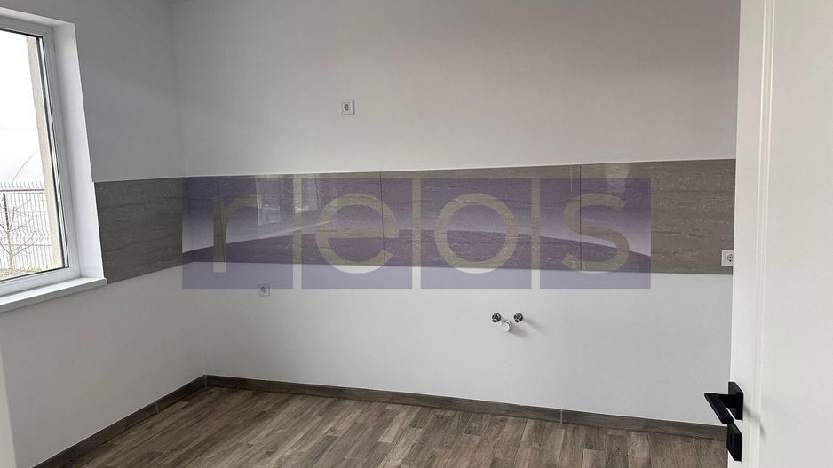 CASA DE VANZARE I CREVEDIA DARZA I 3 CAMERE - Poză 7