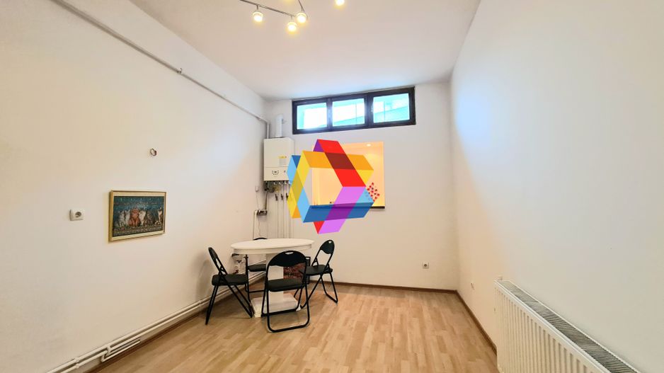 Spatiu birouri de închiriat Brasov - 80 mp # spatii-comerciale-brasov.ro - Poză 2