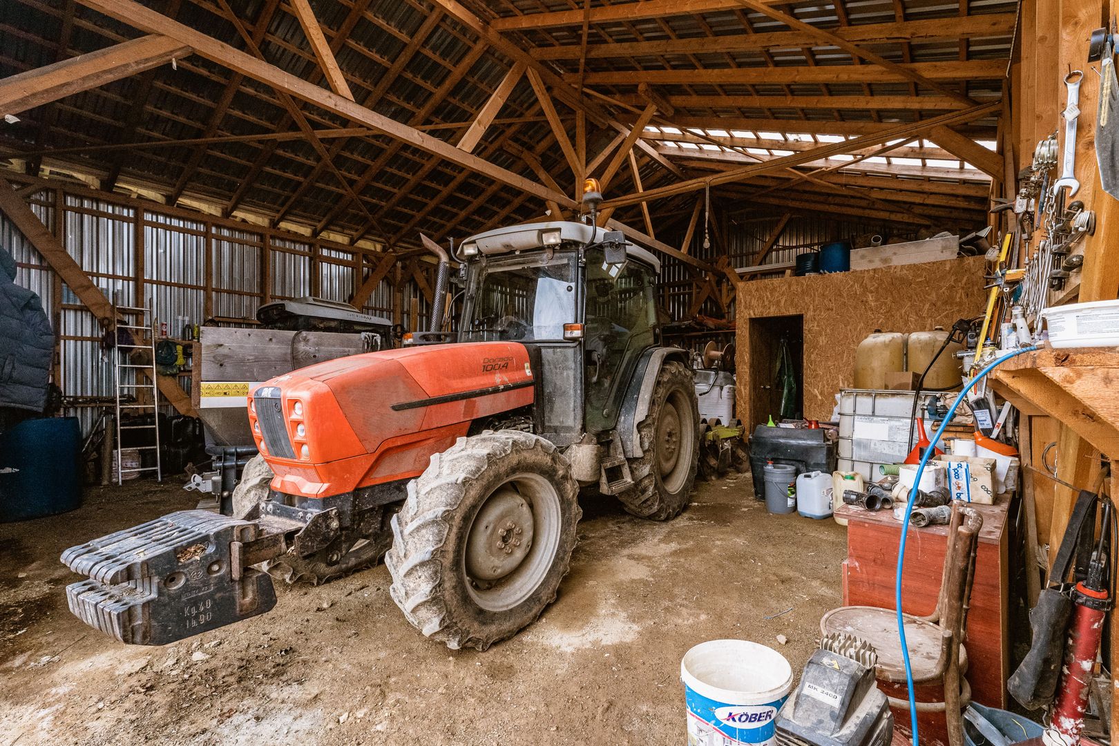 Vie de 115 Hectare în satul Dud, județul Arad - Poză 11