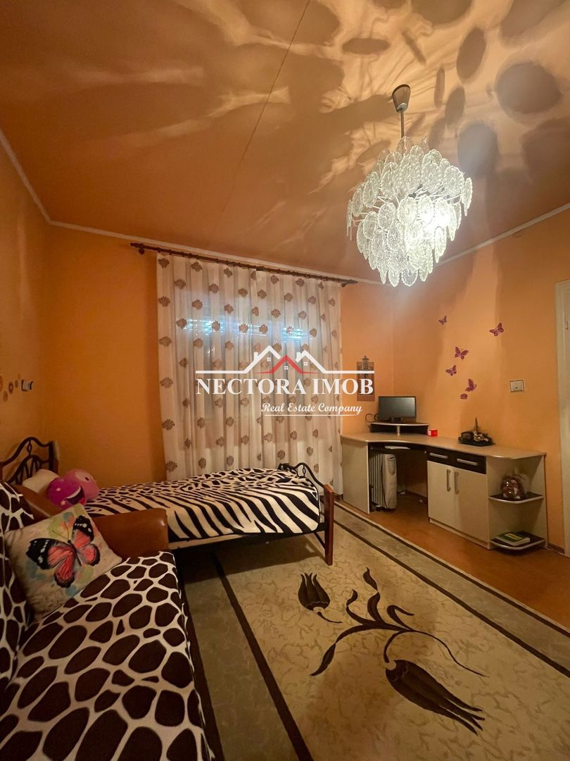 NECTORA IMOB-Casa 4 camere, Santandrei Centru, 138mp utili+990mp teren - Poză 10