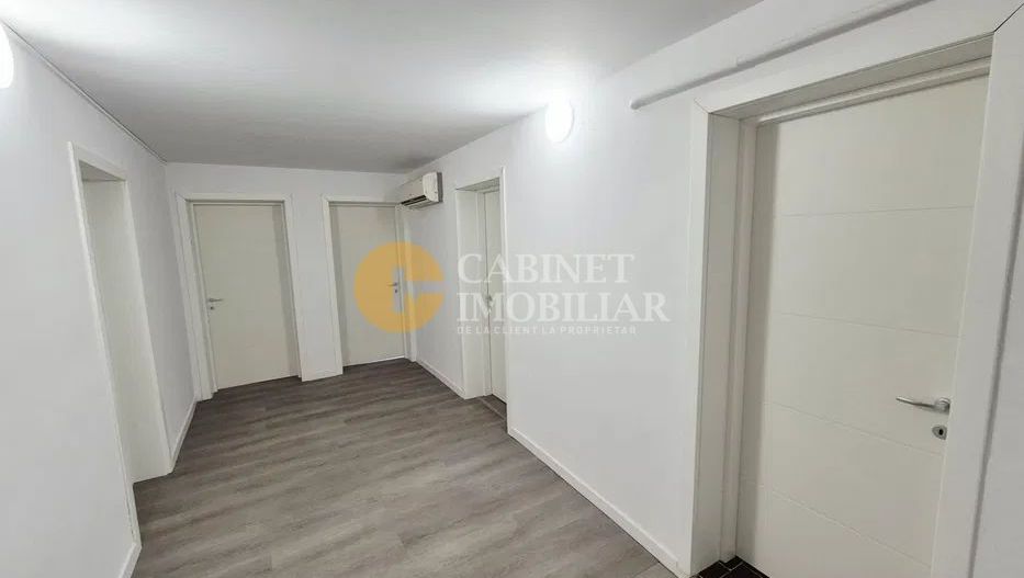 Apartament 3 camere decomandat, 81 mp, Copou –  fără risc seismic - Poză 1