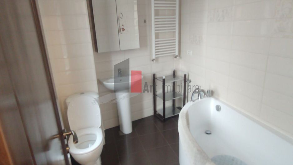 VIla Occidentului - birou sau locuinta - Poză 11