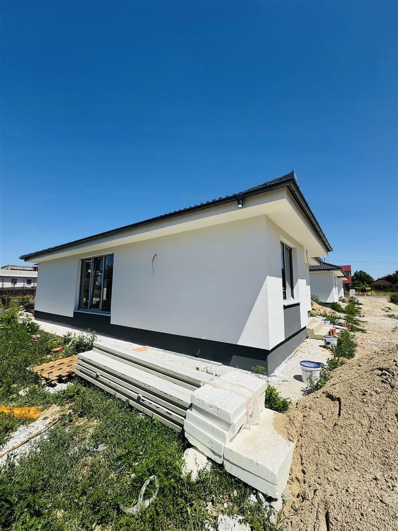 Casa de vanzare semifinisata zona Oncea - Poză 2