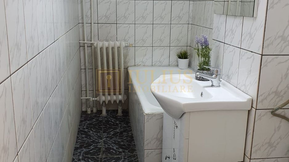 2 camere| zona Spitalul Județean| Liviu Rebreanu| balcon| - Poză 12