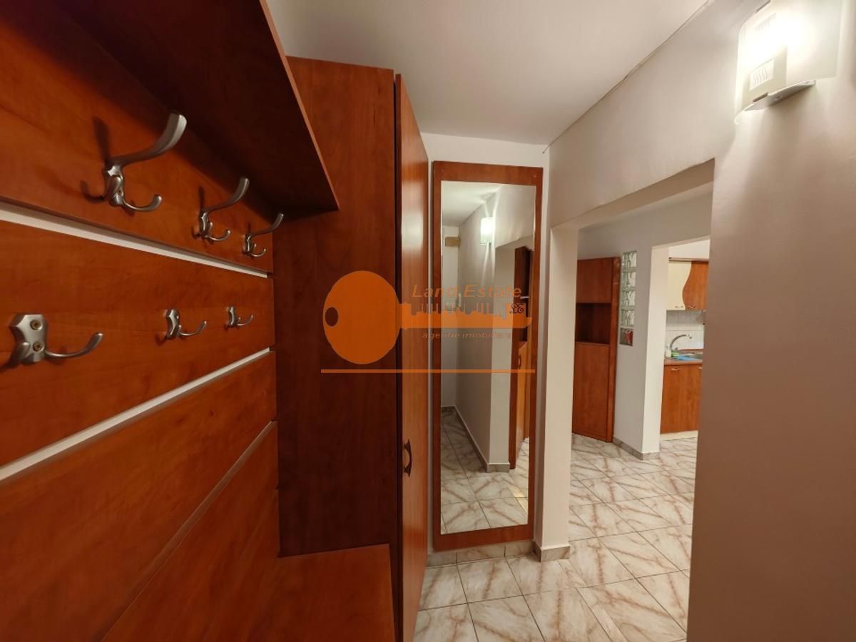 Apartament cu 3 camere in zona Teatrul Masca - Poză 7