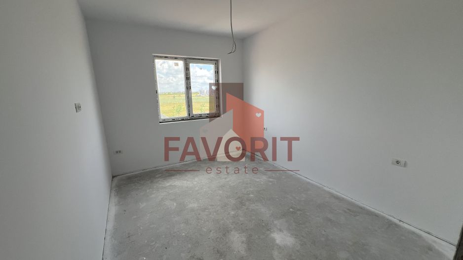 Duplex 4 camere cu etaj | 2 bai | Giroc - Poză 10