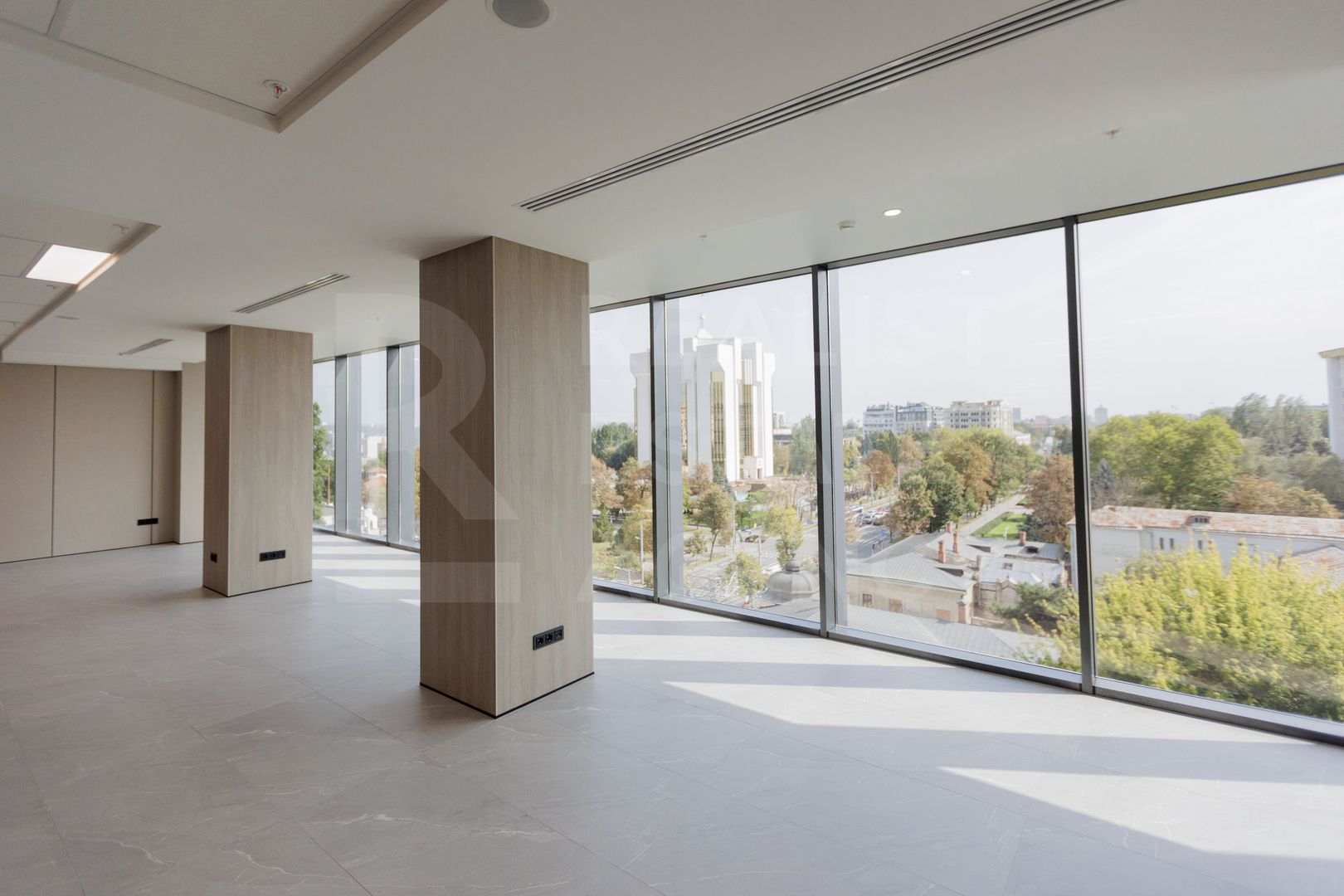 Chirie, oficiu, 160 mp, bulevardul Ștefan cel Mare și Sfânt, Centru - Poză 36