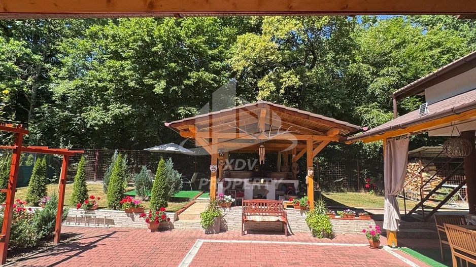 Vila  Frumoasa , Sibiu ,6 camere , 5 Bai , mobilata ,utilata - Poză 54