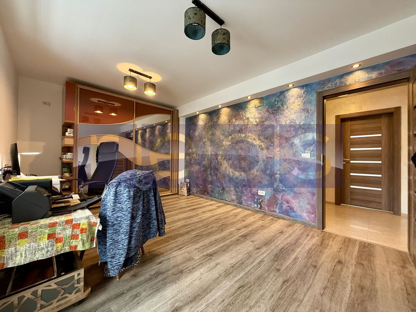 VÂNZARE 3 CAMERE | NICOLAE GRIGORESCU | CENTRALA PROPRIE | GRĂDINA - Poză 1