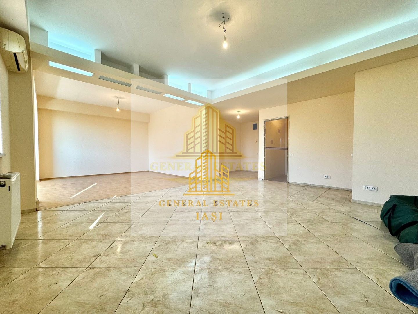 Vânzare apartament în bloc nou - 3 camere, 120 m.p. - Tătărași - Poză 14