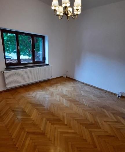 Apartament parter, vila, Charles de Gaulle, 2 camere, 2 bai - Poză 7
