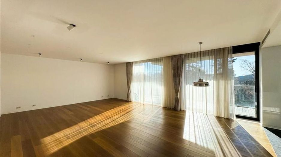 Apartament 4 camere partial mobillat l One Charles de Gaulle - Poză 4