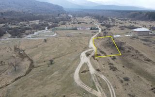 Teren extravilan de vânzare – Cârțișoara | Vedere spre Munții Făgăraș - Poză 2