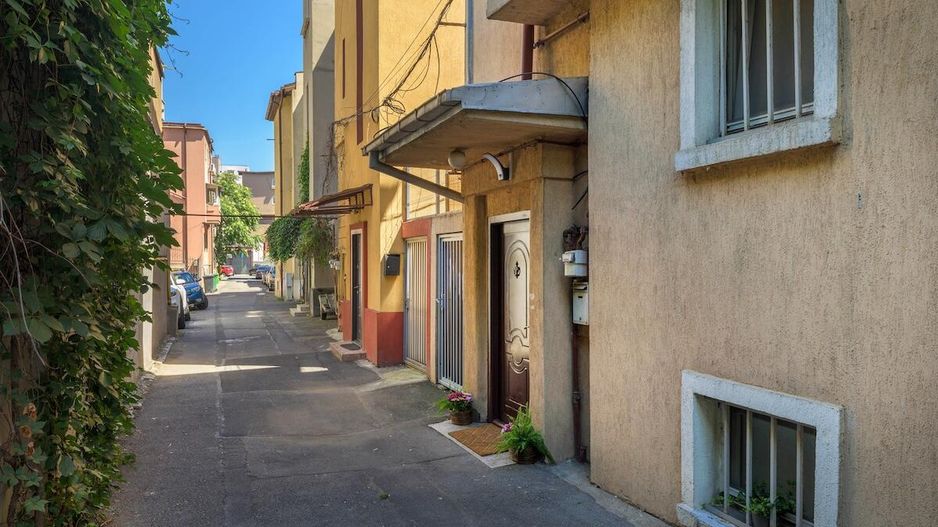 Cotroceni - Carol Davila, Townhouse 232 Mp - Oportunitate Rara - Poză 1