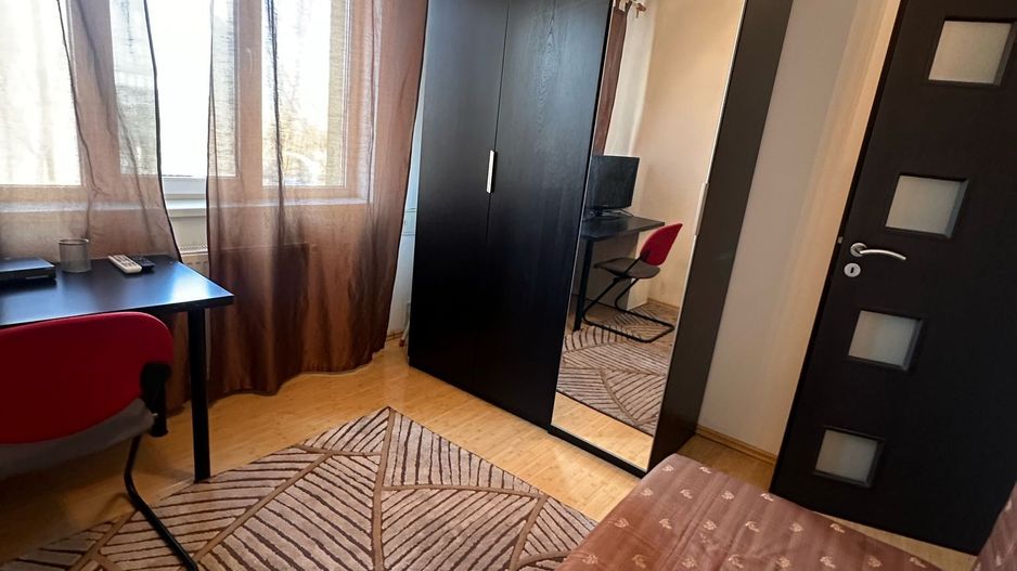 Inchiriere Apartament 3 camere, zona Politehnica/AFI Mall A50 - Poză 8