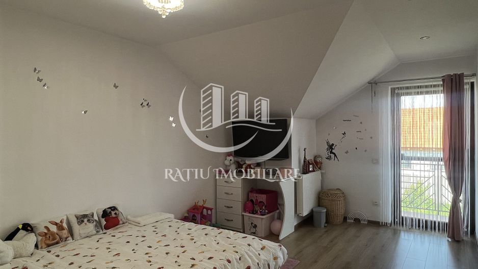 Casa cu 5 camere | P+M | Iosia | Oradea - Poză 19