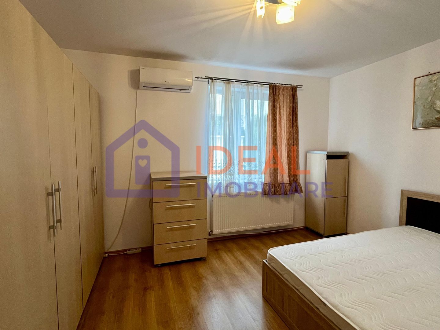 Apartament cu 2 camere - de închiriat - Poză 5