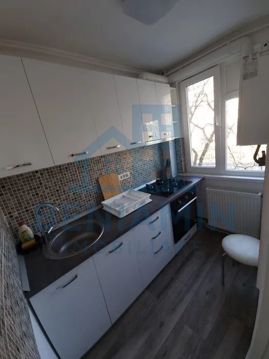 Chirie garsoniera bulevardul Saturn 32mp etaj 1 cu loc parcare - Poză 3