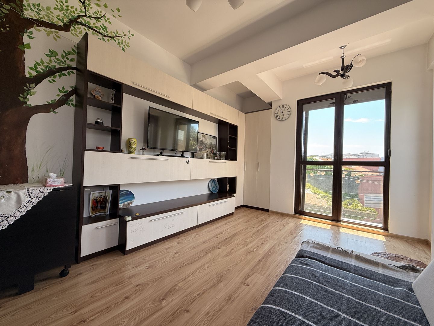 Apartmanet  1 Mai - Mihalache - Grivița (COMISION ZERO) - Poză 1