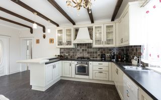 De vânzare casă cu suprafață de 270 mp + 7.5 ari, Dumbrava! - Poză 20