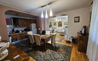 Casa 7 camere, 789 mp teren, Cetate - Poză 7