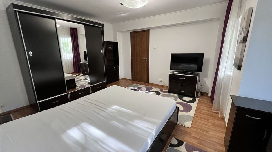 💎 De Închiriat: Garsonieră Modernă & Confortabilă – Zona Constantin Brâncoveanu - Poză 2