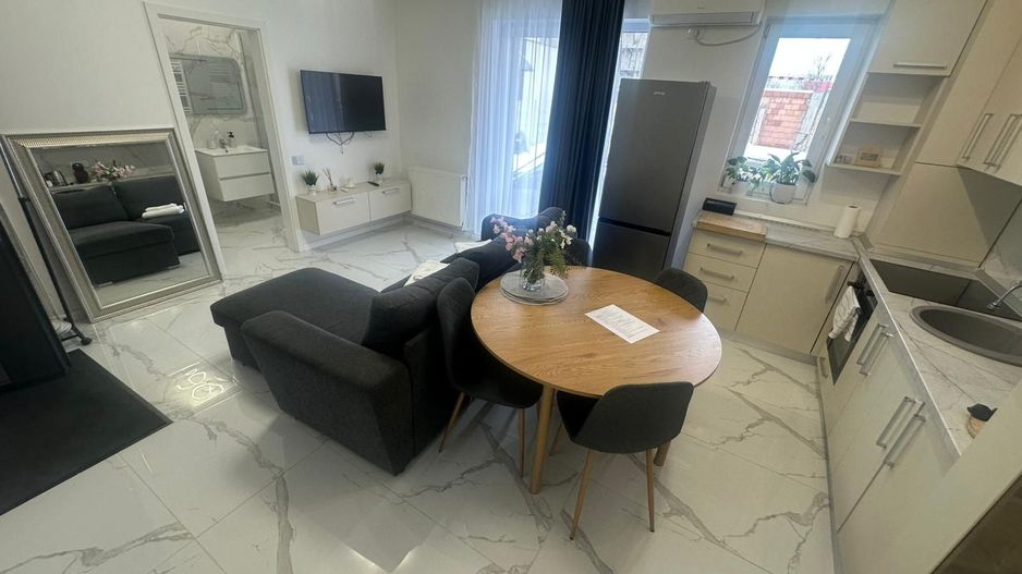 AP. 2 CAMERE MIRAL RESIDENCE, CURTE 20 MP, LOC PARCARE, COMISION 0% - Poză 2