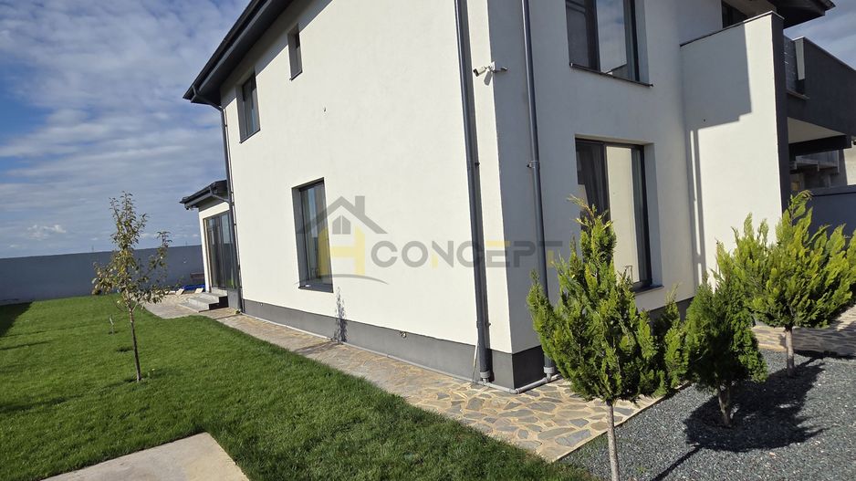 Vila individuala cu Piscina Premium 5 camere curte 600 mp - Poză 1