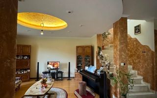 Casa de vanzare P+1, 4 Garaje, Vetis - Poză 6