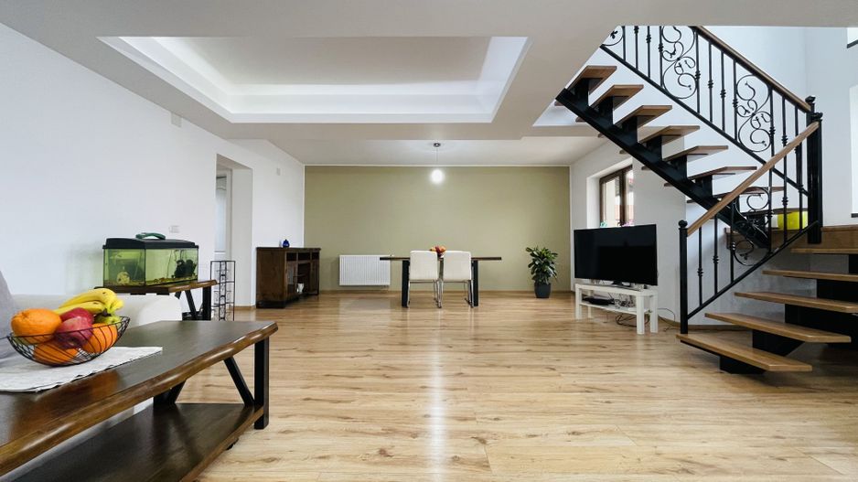 Dumbravita - Casa 5 camere, 179 mp | Mobilat & Utiliat | Garaj - Poză 1