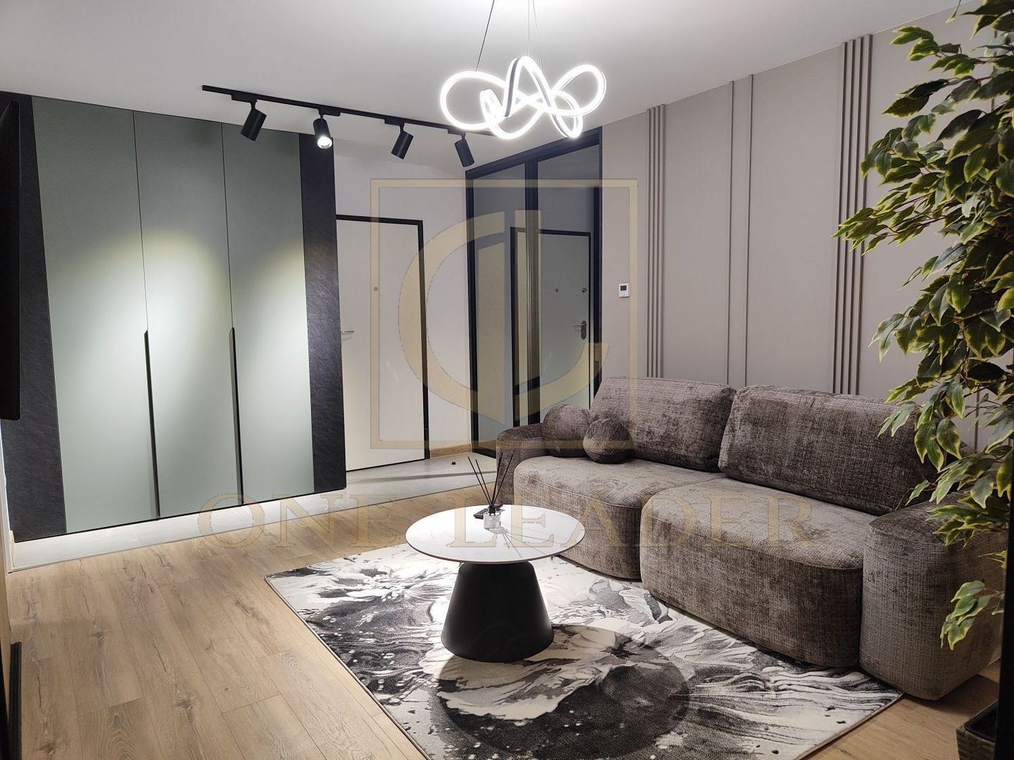 Studio 2 Camere + Parcare - Prima inchiriere - Poză 1