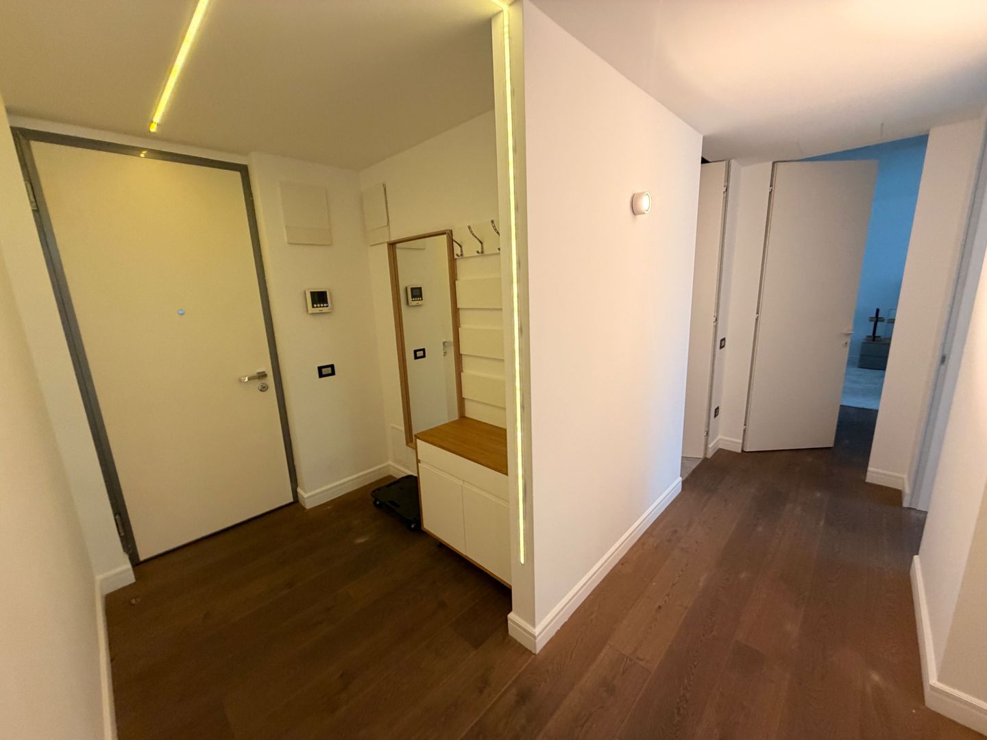 Aviatiei Cortina Herastrau de închiriat 3 Camere 125 mp Dressing 2 Băi - Poză 14