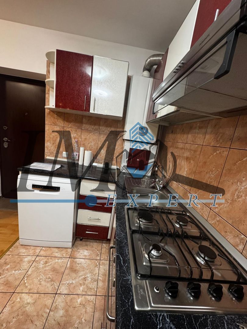 Apartament de Vânzare etaj 1 zona Tolstoi - Poză 4