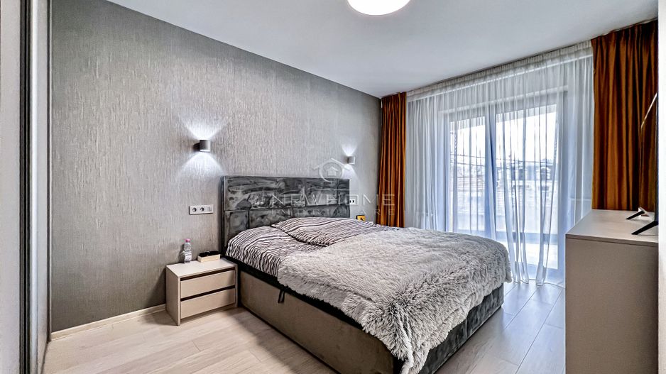 Apartament 2 camere 66 mp, zona Central - Poză 8