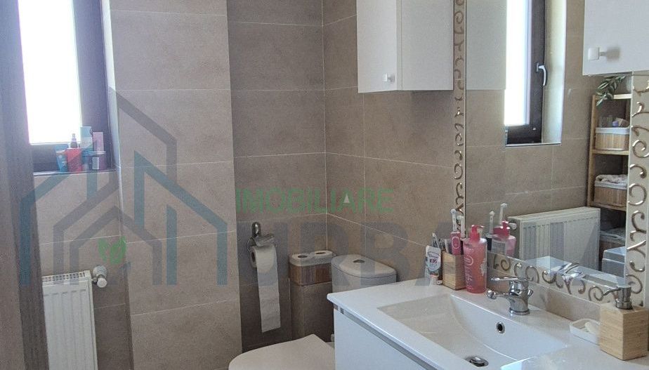 Apartament 2 camere, 2 locuri parcare, Valea Lupului - Poză 3