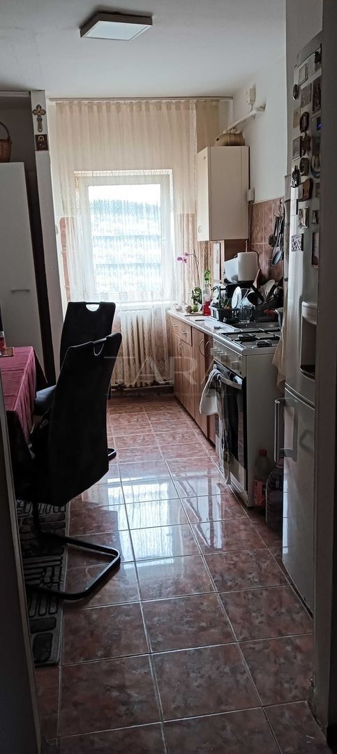 De vanzare apartament 3 camere Manastur,  zona Piata Flora - Poză 3